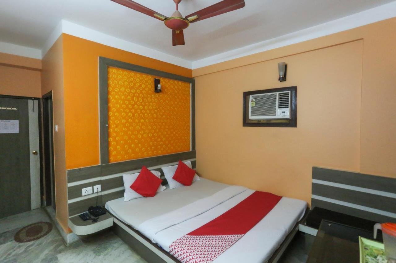 Oyo 60609 Hotel Tanushree Rampurhat Exteriör bild