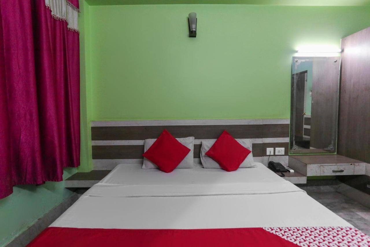 Oyo 60609 Hotel Tanushree Rampurhat Exteriör bild