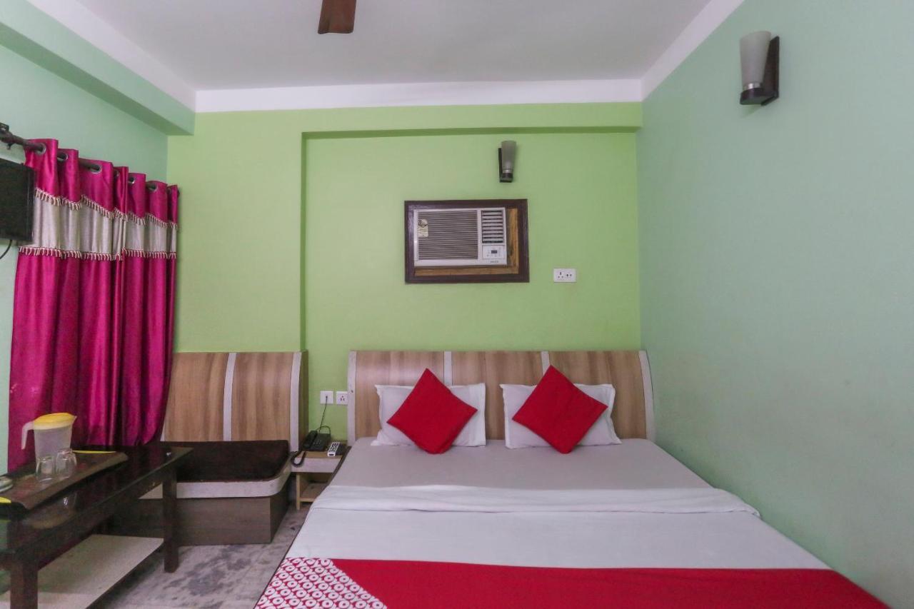 Oyo 60609 Hotel Tanushree Rampurhat Exteriör bild