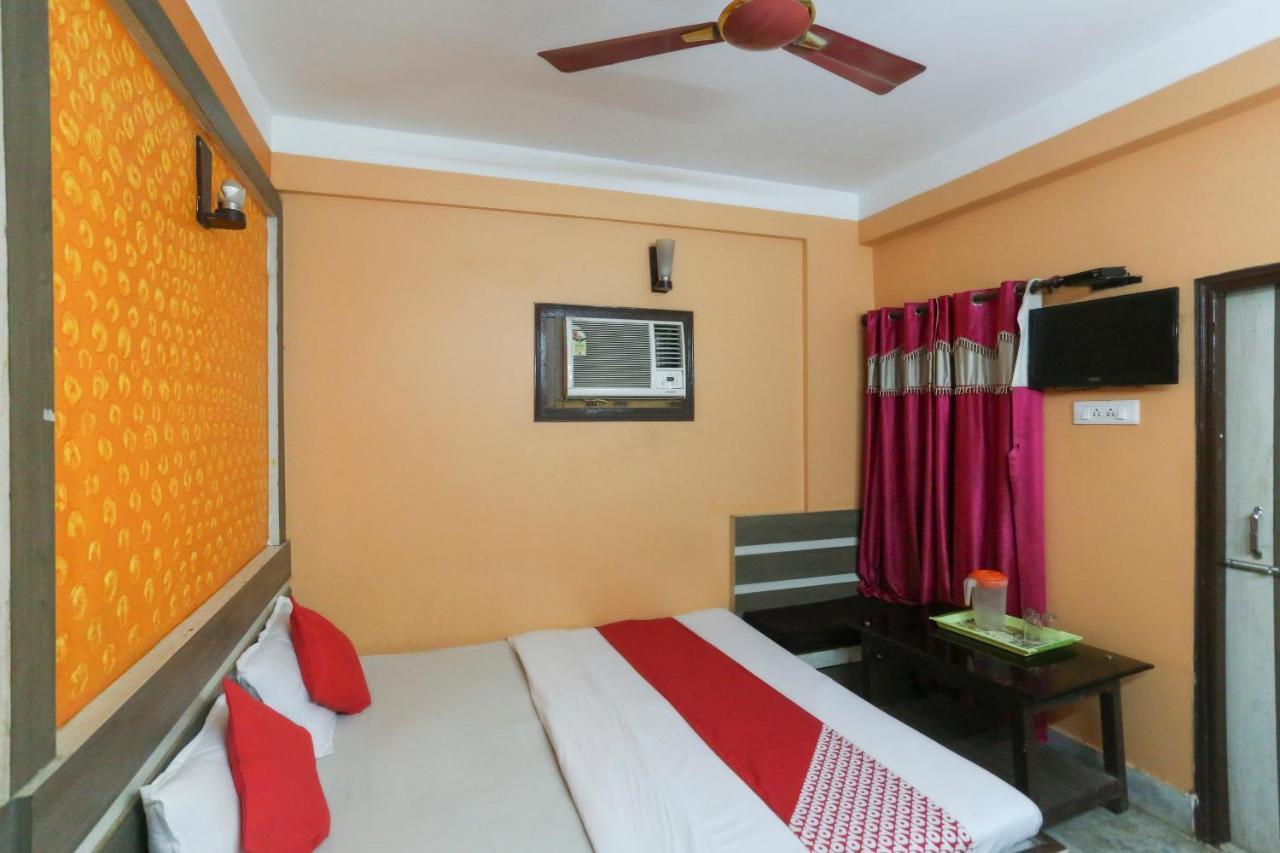 Oyo 60609 Hotel Tanushree Rampurhat Exteriör bild