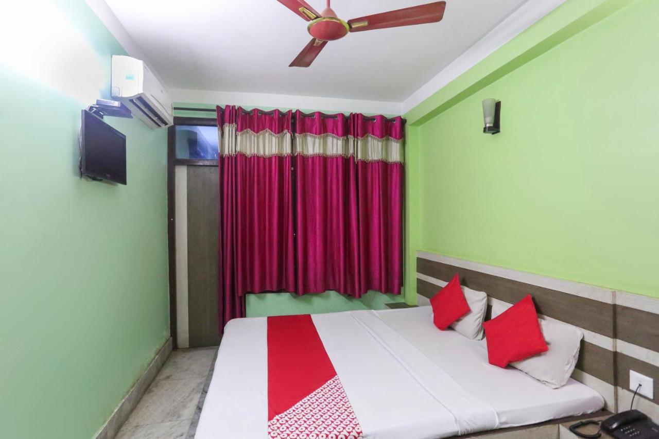 Oyo 60609 Hotel Tanushree Rampurhat Exteriör bild