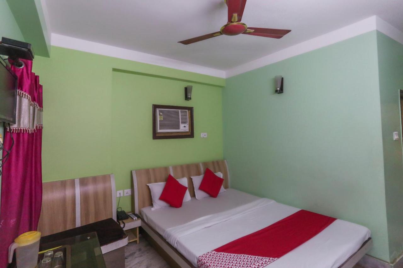 Oyo 60609 Hotel Tanushree Rampurhat Exteriör bild